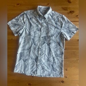 Vuori Short Sleeve Button Up